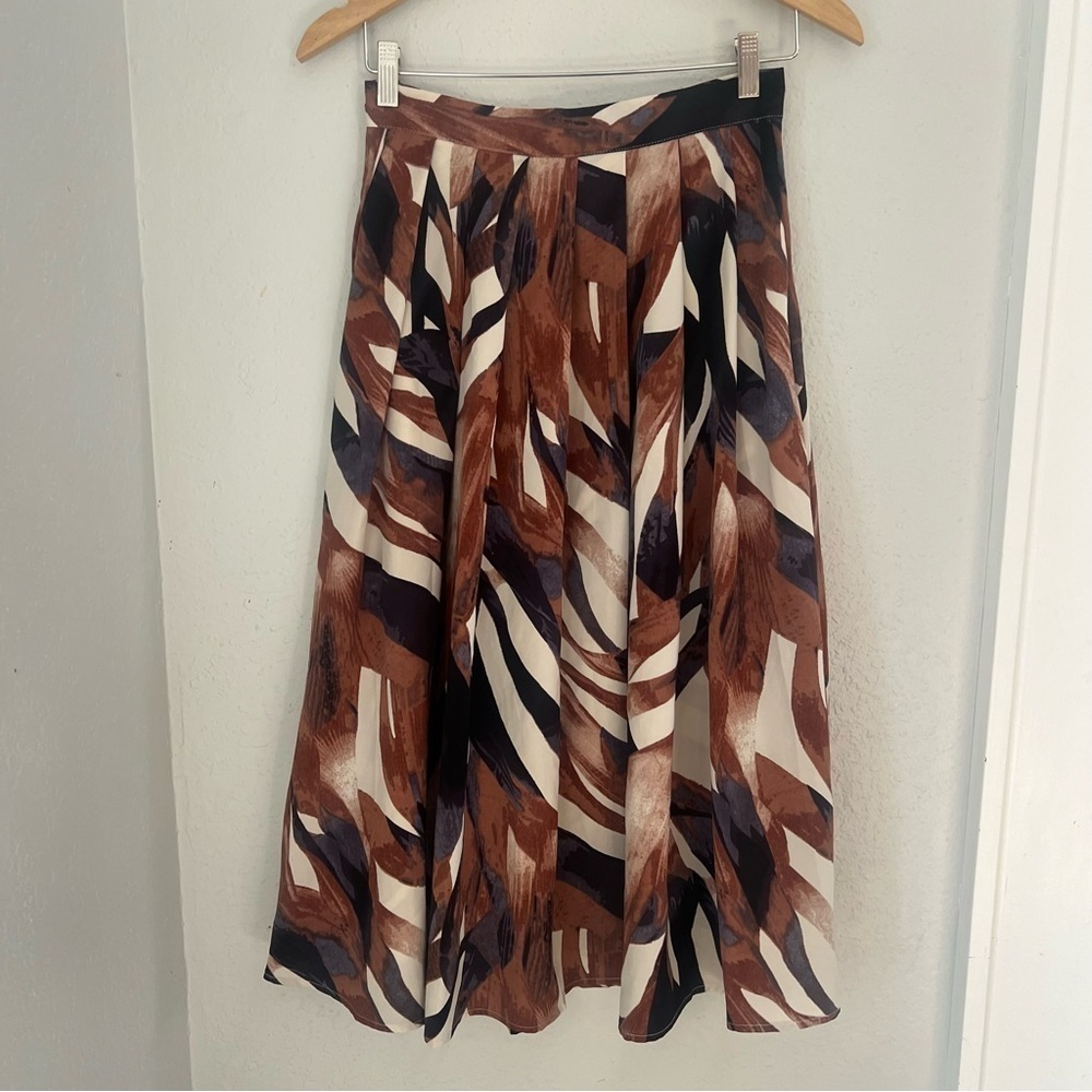 Women’s Sz S Blue Brown Printed Pleated Full Midi Skirt - Picture 2 of 6